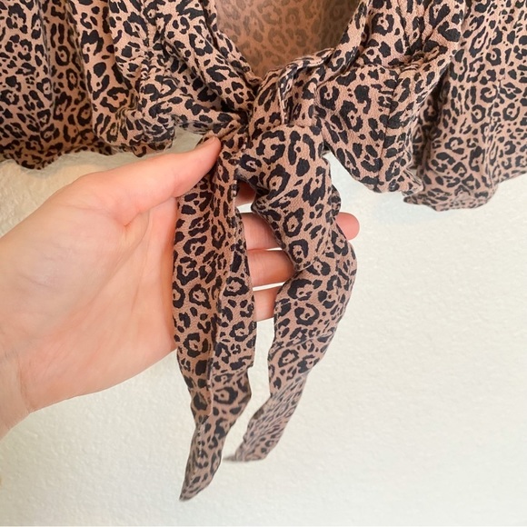 American Eagle Blouse Womens Animal Print Cropped Shirt Boho Large - Picture 8 of 10